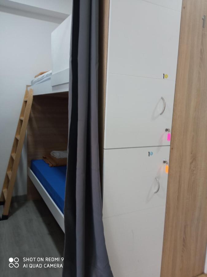 Albergue Alecer Caldas De Reis Buitenkant foto