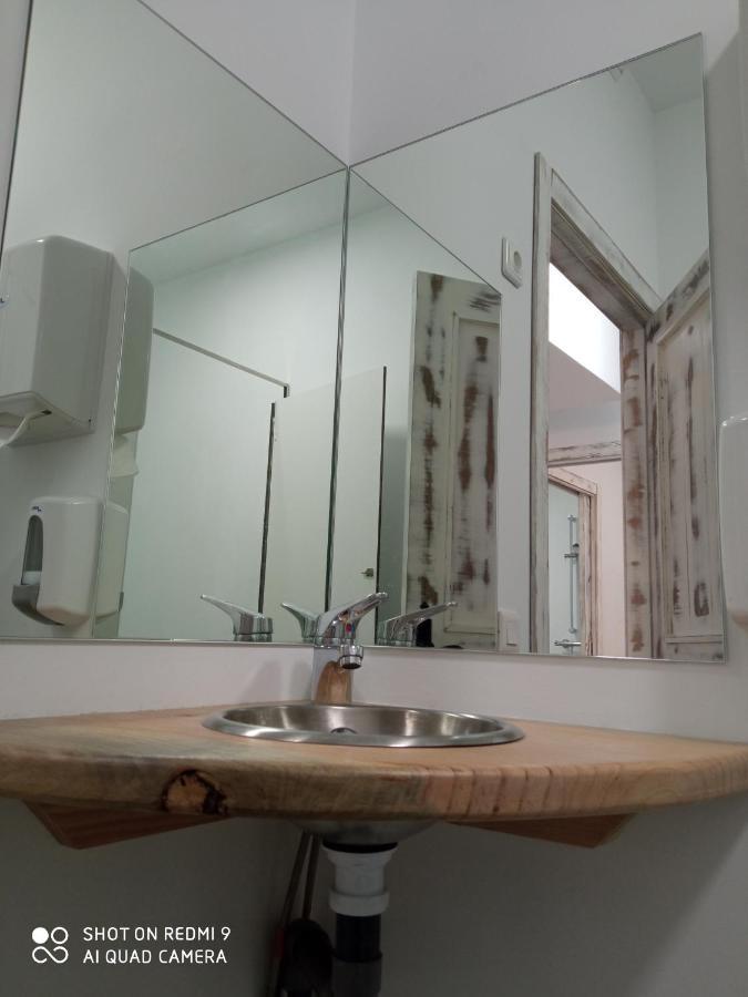 Albergue Alecer Caldas De Reis Buitenkant foto