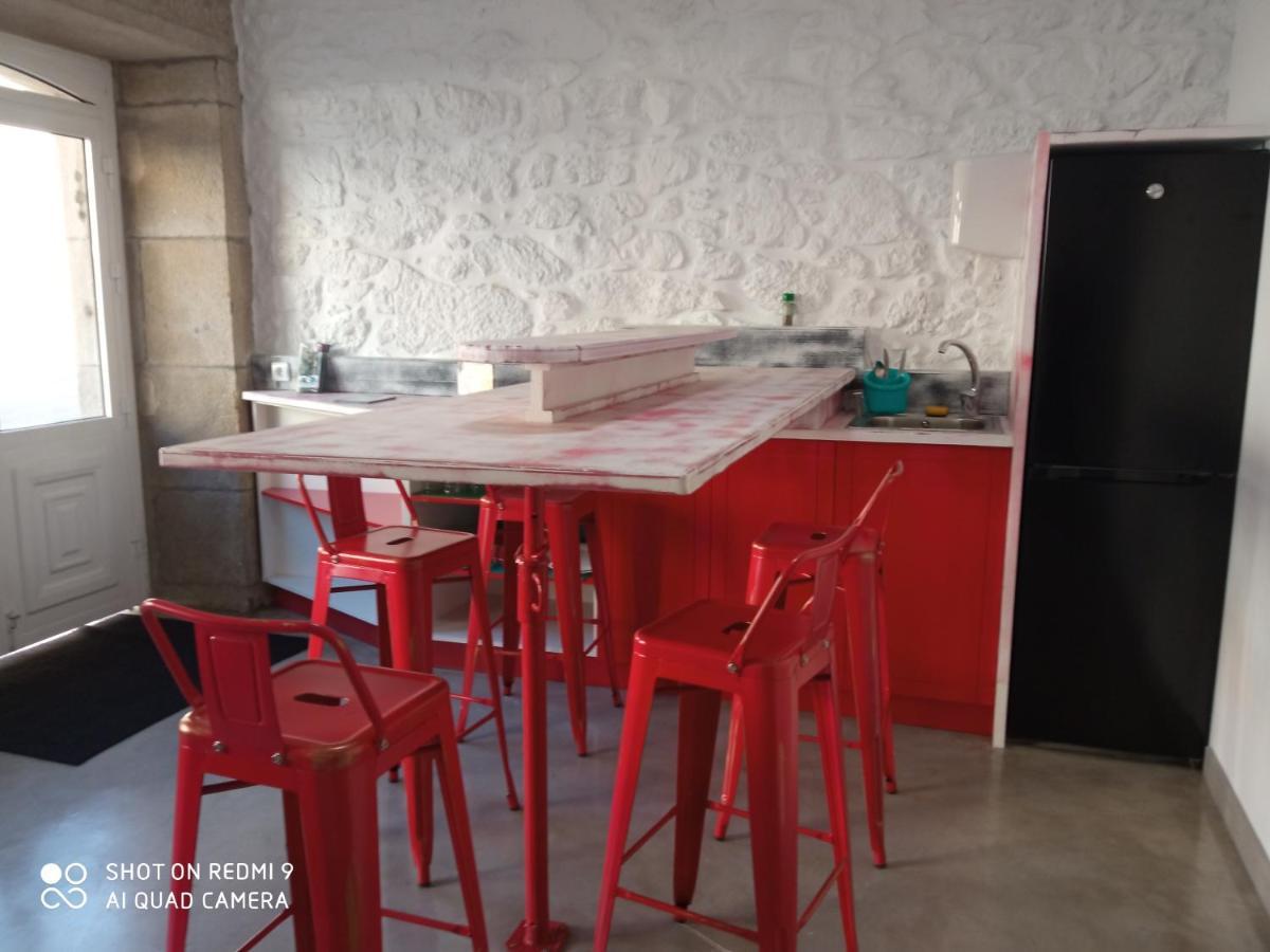 Albergue Alecer Caldas De Reis Buitenkant foto