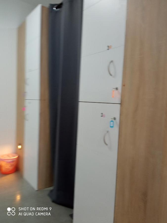 Albergue Alecer Caldas De Reis Buitenkant foto