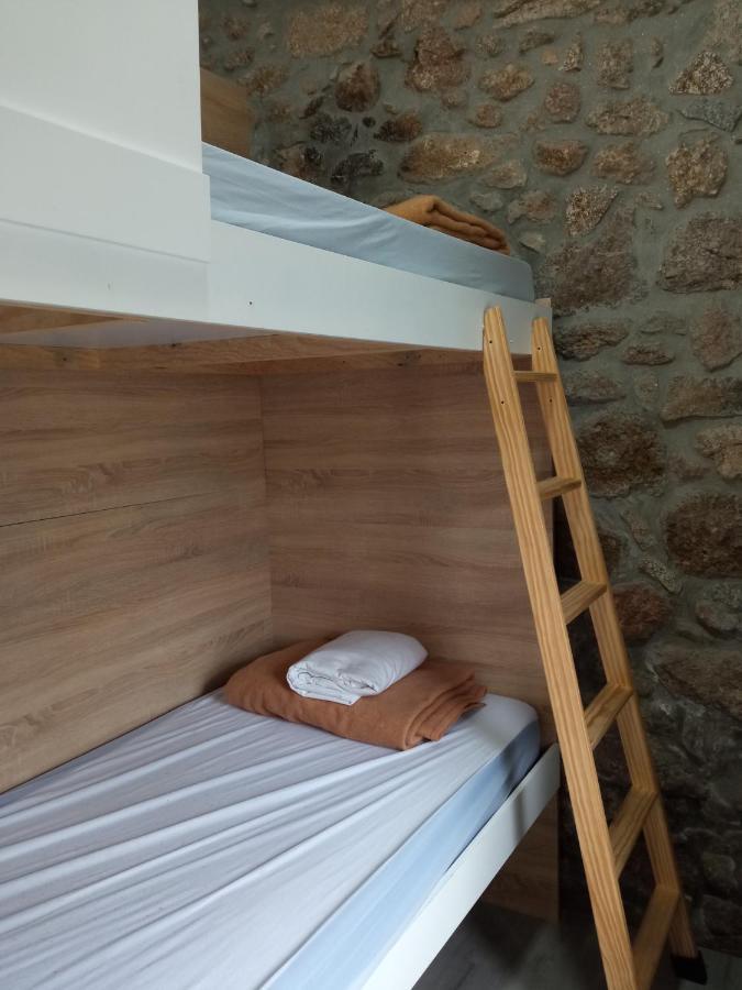 Albergue Alecer Caldas De Reis Buitenkant foto